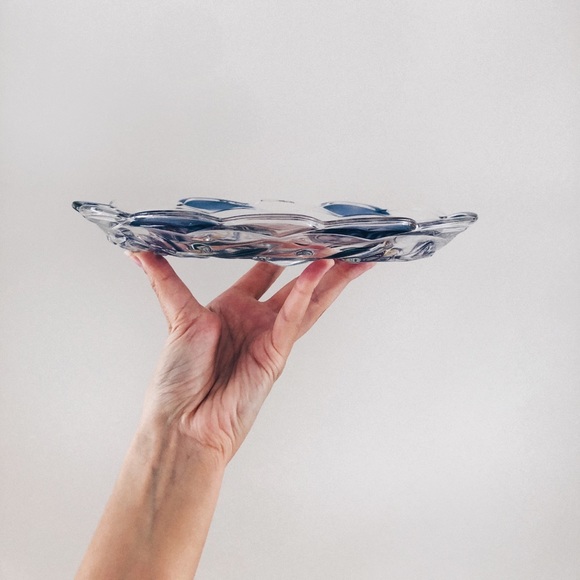 Decorative Serving Plate - Picture 3 of 3